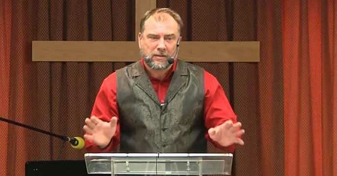 Artur Pawlowski Pastor sees the worst of communism rearing its head in Canada
