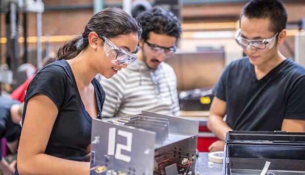 U of A nursing, petroleum engineering programs ranked best in Canada