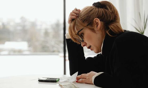 Some Canadians are going into debt just to eat